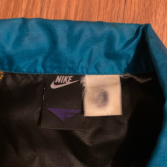 Vintage vtg Nike air flight windbreaker multicolor. - Picture 4 of 16